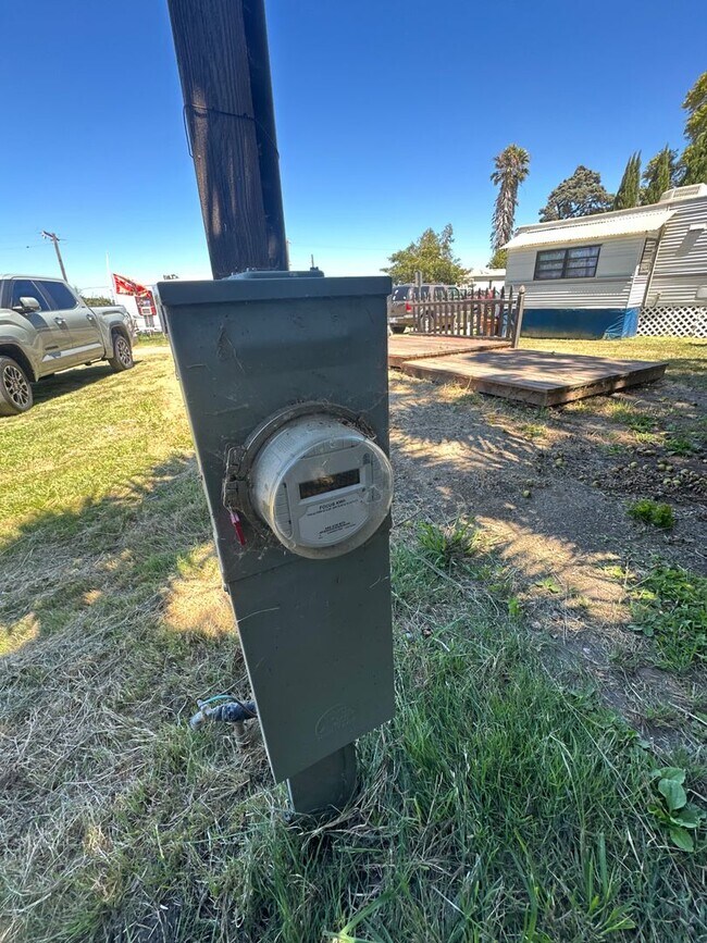 687-711 W Brannan Island Rd Isleton, CA 95641 photo 3