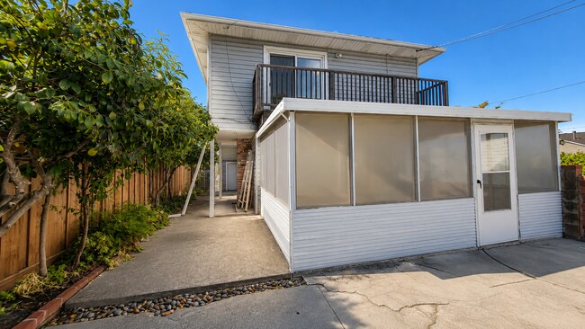 2132 Forbes Ave Santa Clara, CA 95050 photo 4