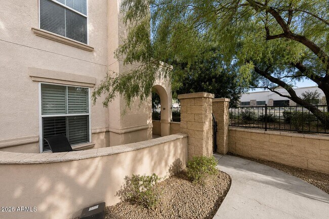 14575 W Mountain View Blvd Surprise, AZ 85374 photo 2