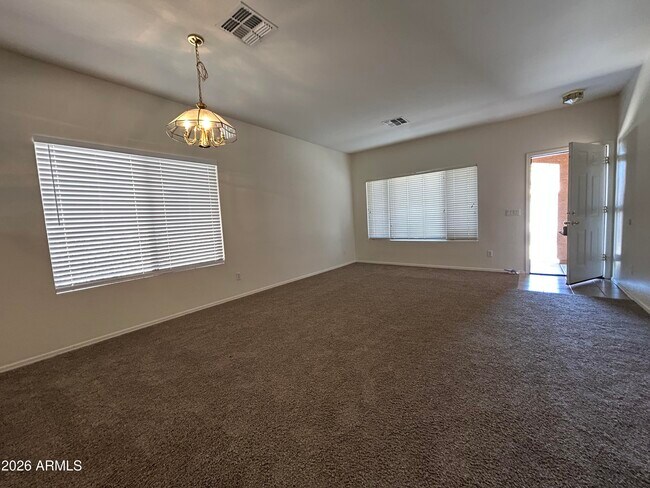 6809 W Nicolet Ave Glendale, AZ 85303 photo 3