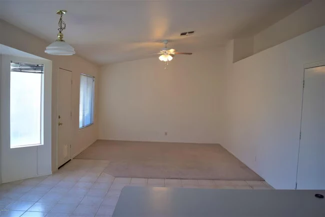 13323 E Butler St Chandler, AZ 85225 photo 4