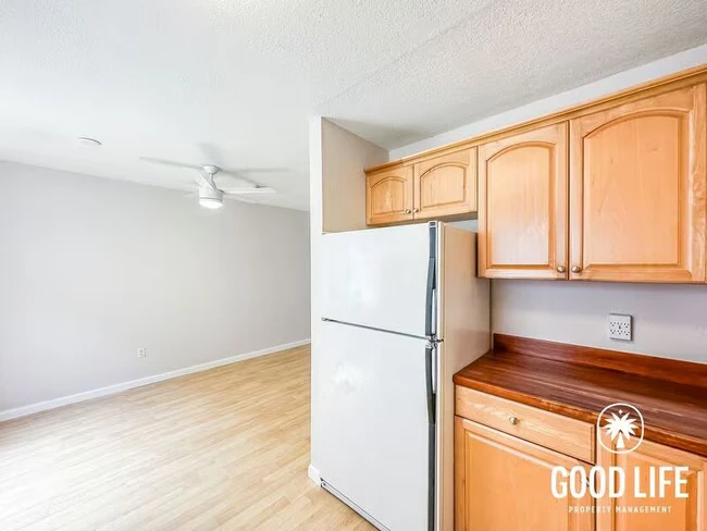 145 Palm Ave Imperial Beach, CA 91932 photo 5