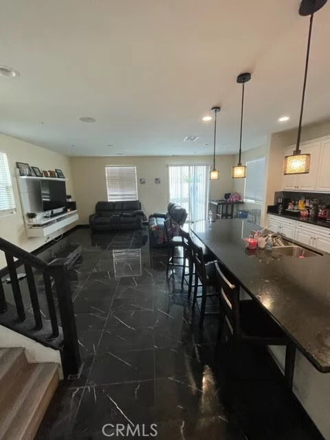31542 Alicante Loop Winchester, CA 92596 photo 2