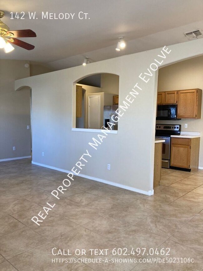 142 W Melody Ct Gilbert, AZ 85233 photo 4