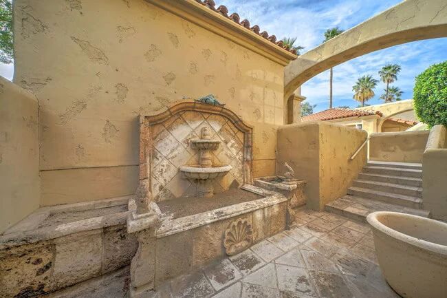 6141 N 28th Pl Phoenix, AZ 85016 photo 5