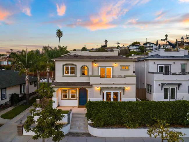 5051 Savannah St San Diego, CA 92110