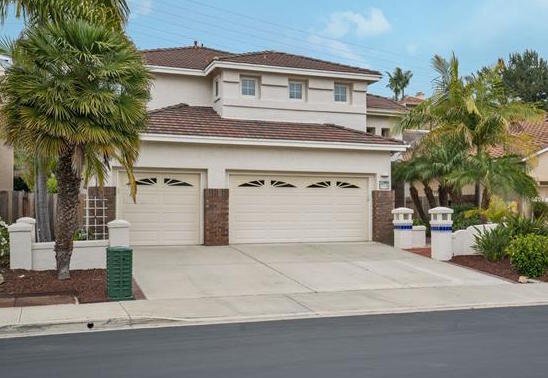 2906 Avenida Valera Carlsbad, CA 92009