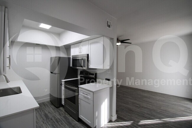 1422 N 5th St Phoenix, AZ 85004 photo 4