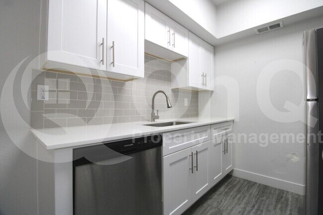 1422 N 5th St Phoenix, AZ 85004 photo 3
