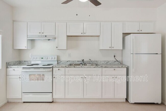 1429 E Fillmore St Phoenix, AZ 85006 photo 4