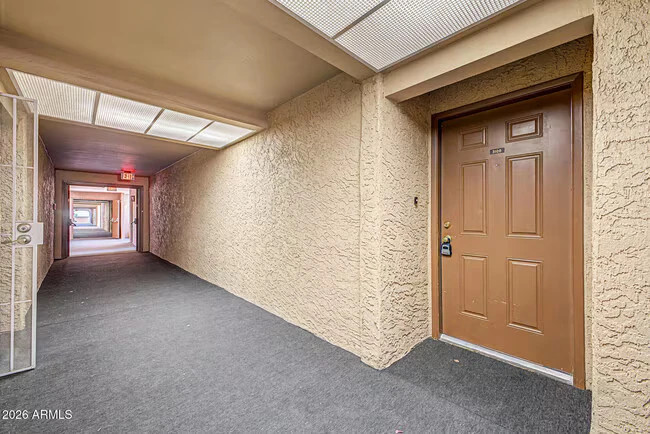 540 N May Mesa, AZ 85201 photo 4