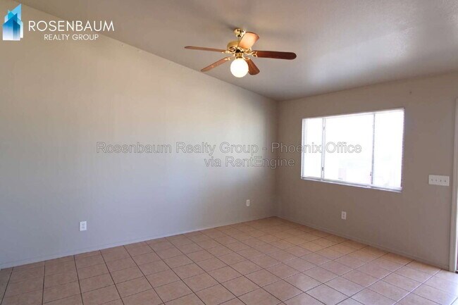 13295 S Durango Rd Arizona City, AZ 85123 photo 3