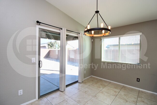 18622 W Vogel Ave Goodyear, AZ 85338 photo 5