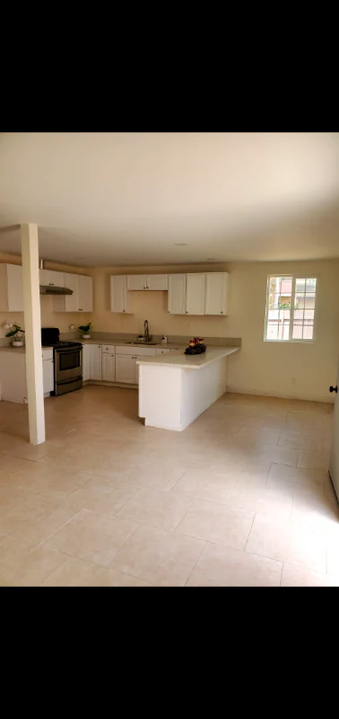 1373 Holly Ave Imperial Beach, CA 91932 photo 3