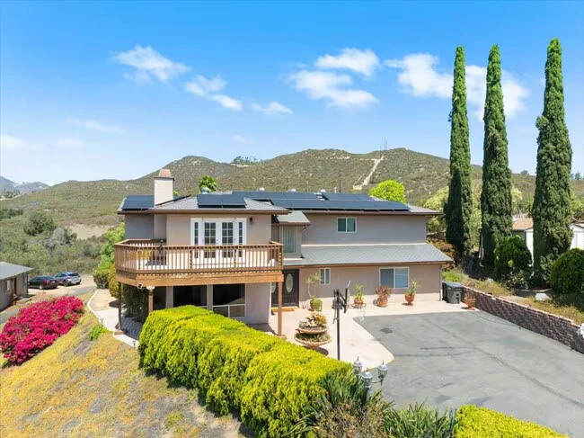10028 Del Dios Rd Escondido, CA 92029