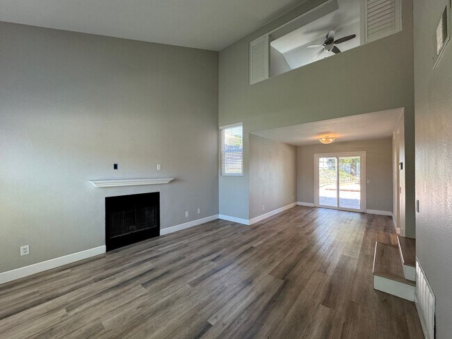 39780 Oak Cliff Dr Temecula, CA 92591 photo 5
