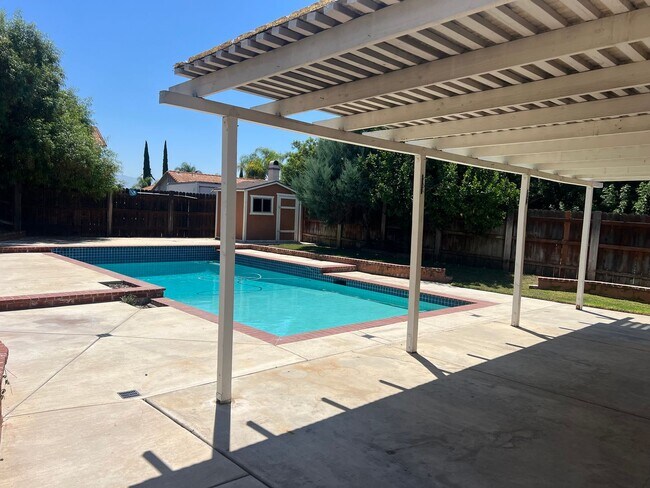 39780 Oak Cliff Dr Temecula, CA 92591 photo 4