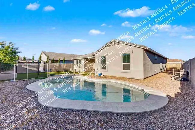 17028 N Palo Verde St Maricopa, AZ 85138 photo 3