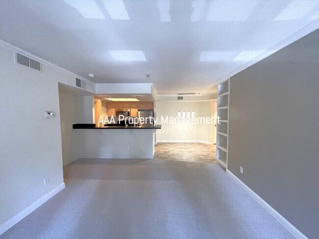 2530 Oak Rd Walnut Creek, CA 94597 photo 3