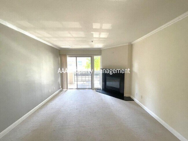 2530 Oak Rd Walnut Creek, CA 94597 photo 2
