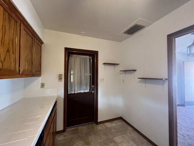 3968 Aragon Dr San Diego, CA 92115 photo 5