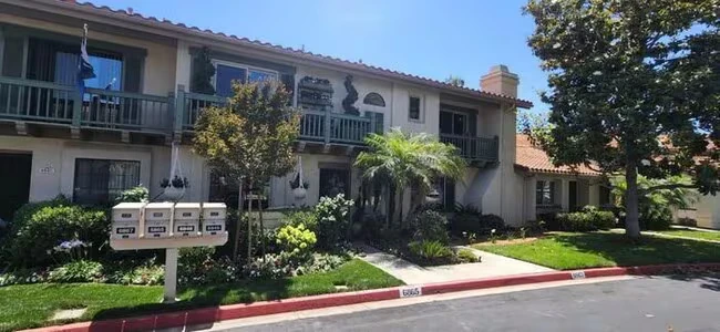 6863 Alderwood Dr Carlsbad, CA 92011 photo 4