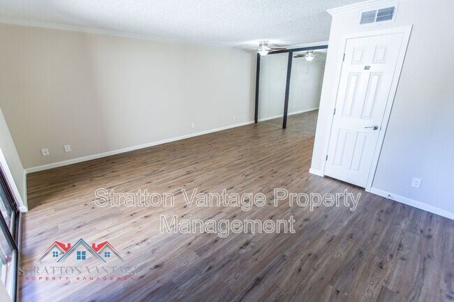 4211 E Palm Ln Phoenix, AZ 85008 photo 5