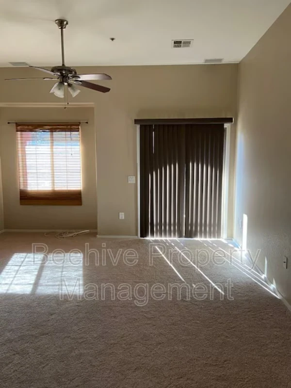 17150 N 23rd St Phoenix, AZ 85022 photo 4