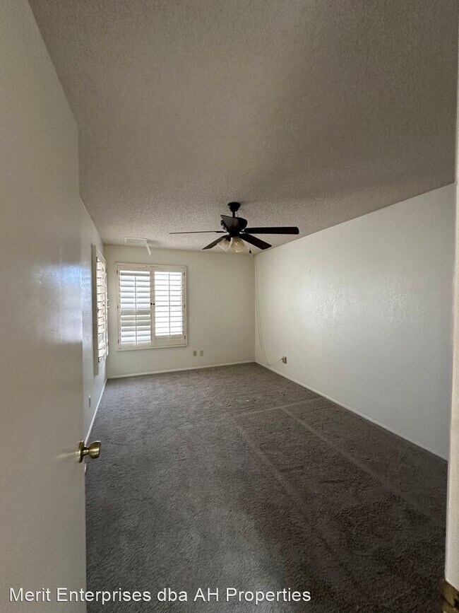 7006 E Jensen St Mesa, AZ 85207 photo 3