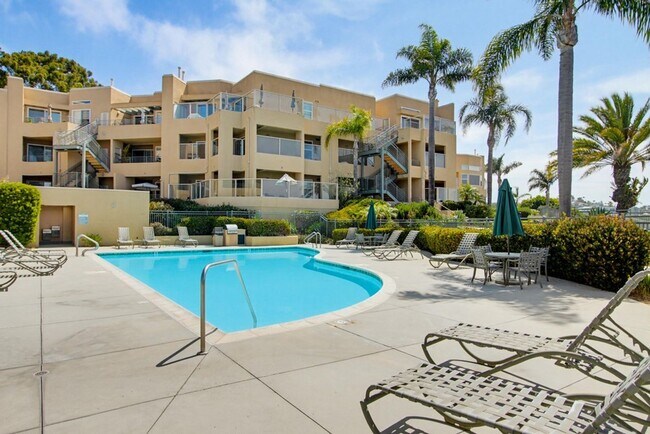 823 Kalpati Cir Carlsbad, CA 92008