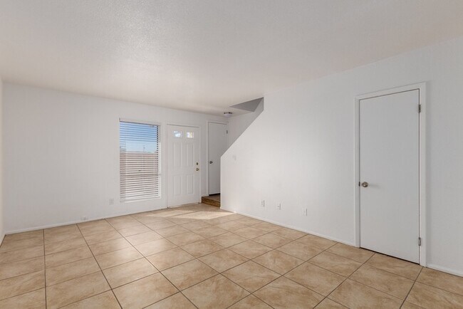 6018 W Oregon Ave Glendale, AZ 85301 photo 5