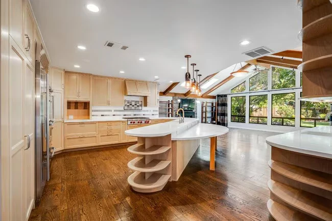 24421 Summerhill Ave Los Altos, CA 94024 photo 4