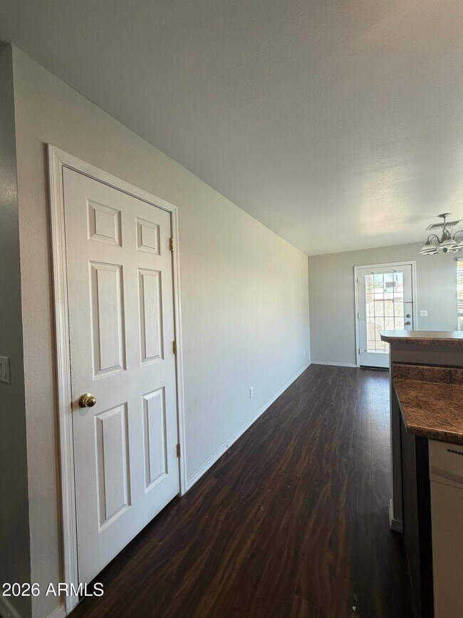 1346 E Peoria Ave Phoenix, AZ 85020 photo 5