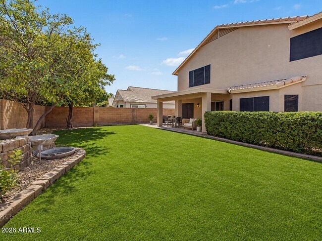 8805 W Alex Ave Peoria, AZ 85382 photo 4
