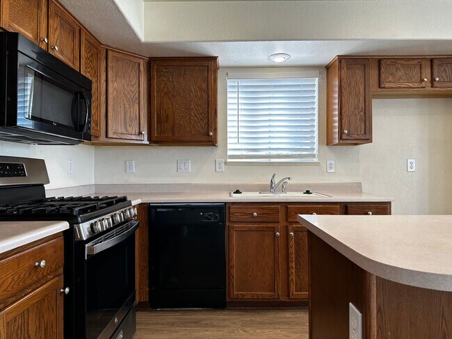 12633 W Sheridan St Avondale, AZ 85392 photo 5