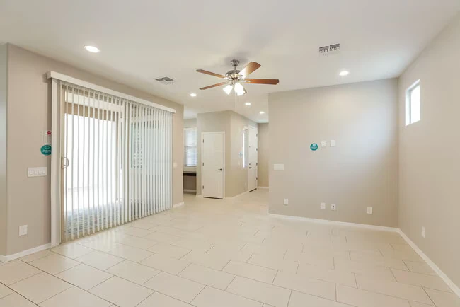 2252 S Osborn Ln Gilbert, AZ 85295 photo 5