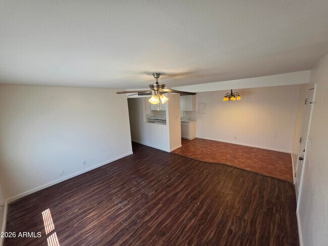 424 W Brown Rd Mesa, AZ 85201 photo 5