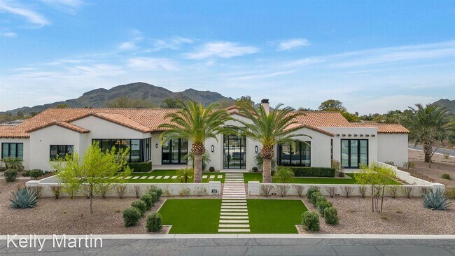 5353 E Sanna St Paradise Valley, AZ 85253 photo 3