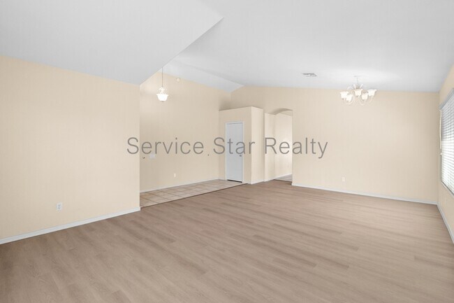 12934 W Cheery Lynn Rd Avondale, AZ 85392 photo 4