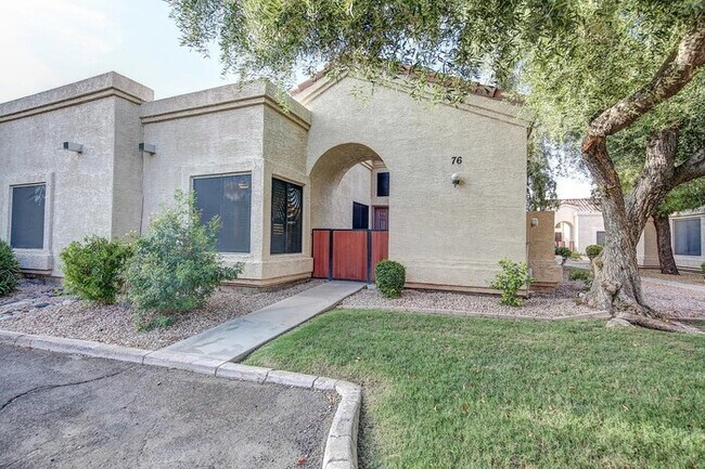 1111 W Summit Pl Chandler, AZ 85224