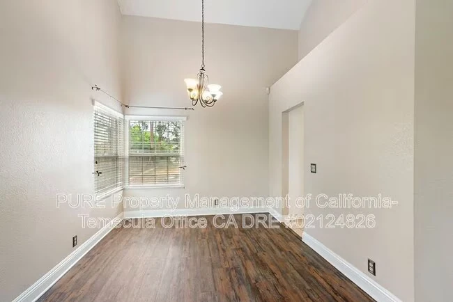 24556 Leafwood Dr Murrieta, CA 92562 photo 5