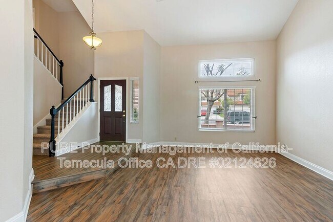 24556 Leafwood Dr Murrieta, CA 92562 photo 3