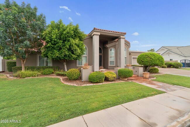 1307 E Treasure Cove Dr Gilbert, AZ 85234 photo 4