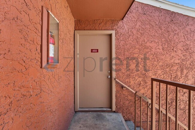 Unit 602 photo 2