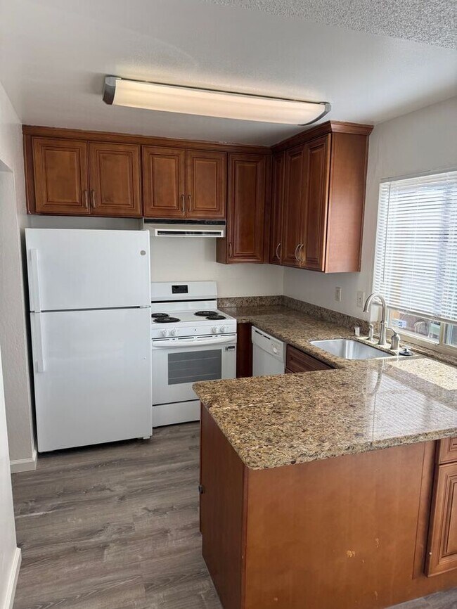 27830 Del Norte Ct Hayward, CA 94545 photo 3