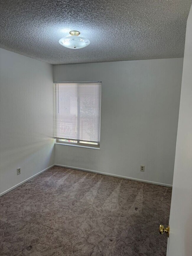 27830 Del Norte Ct Hayward, CA 94545 photo 5
