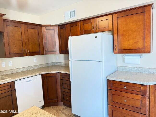 114 S Lesueur Mesa, AZ 85204 photo 5