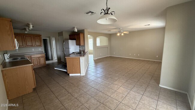 3128 N 130th Ln Avondale, AZ 85392 photo 5