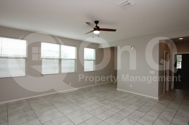 9804 W Atlantis Wy Tolleson, AZ 85353 photo 3