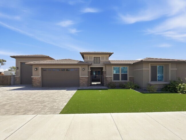 5543 N 107th Ln photo 5